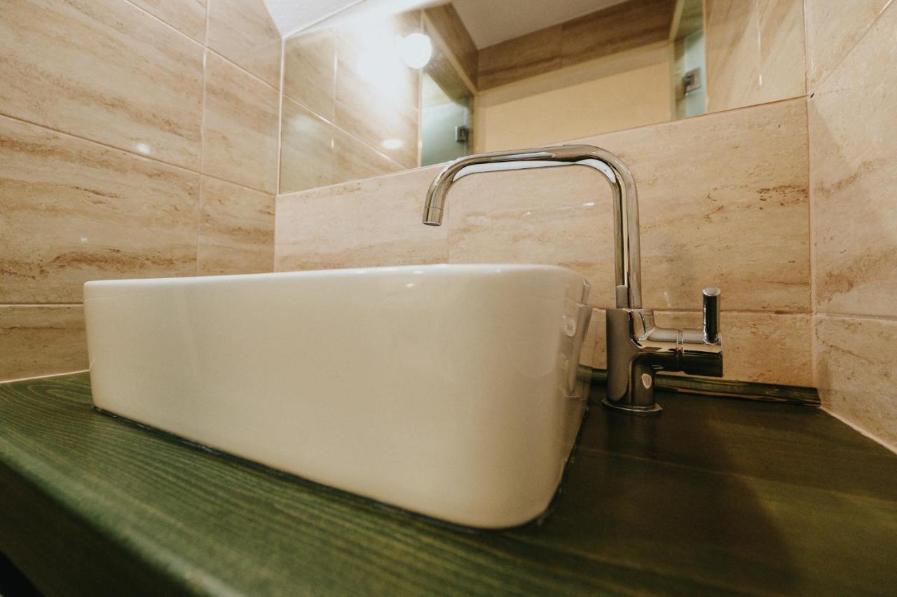 Kadarhaz Bed and Breakfast Vlahita Εξωτερικό φωτογραφία